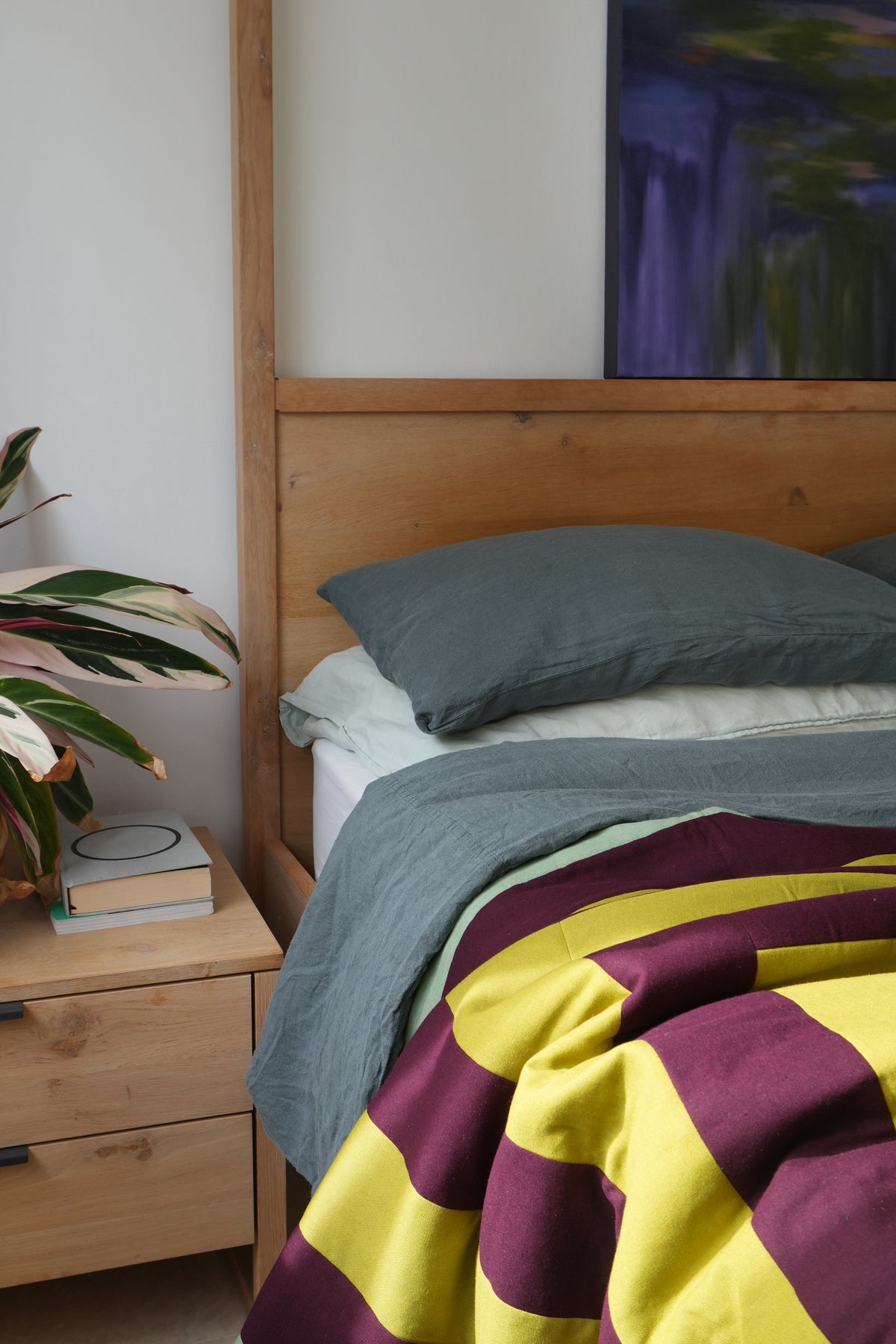 Handmade Linen-Rayon King Sized Jumbo Quilt – Chartreuse & Plum